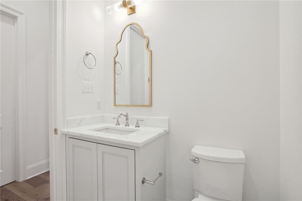 6518 ARGONNE Boulevard