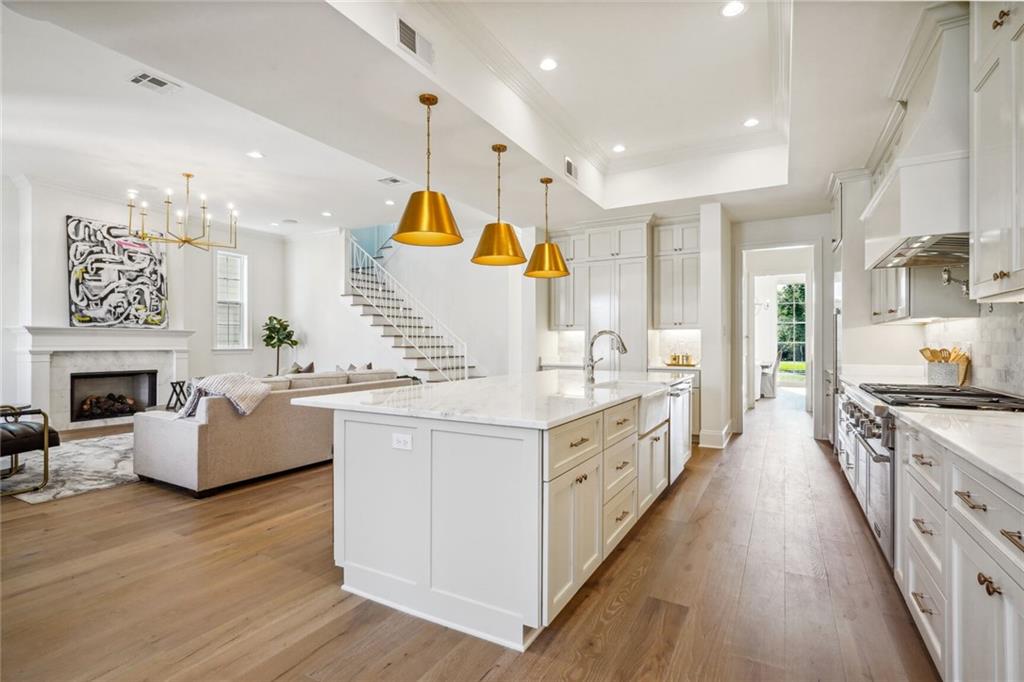 6518 ARGONNE Boulevard