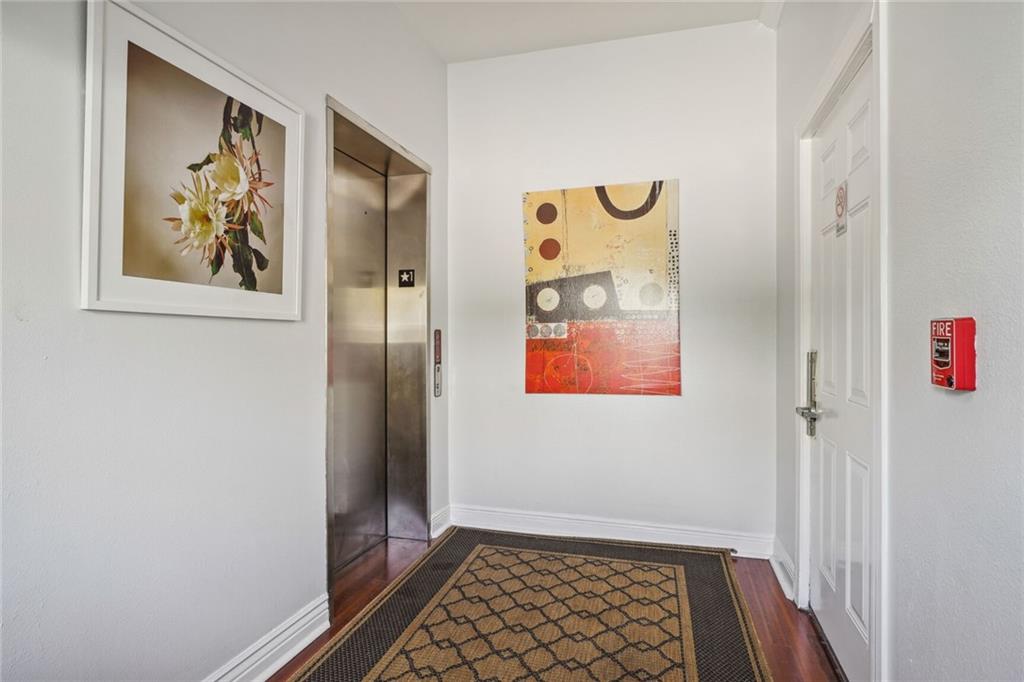 3201 CARONDELET Street 202