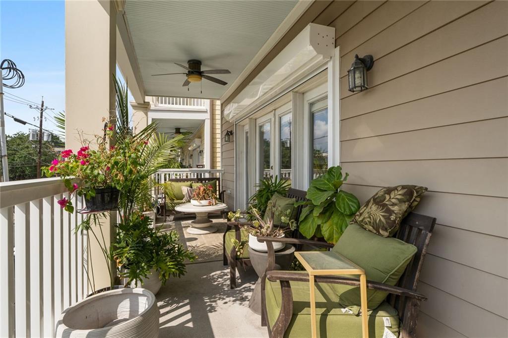 3201 CARONDELET Street 202