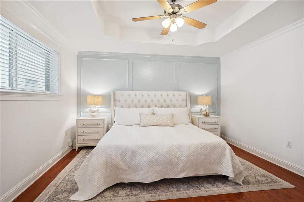 6115 LOUIS XIV Street