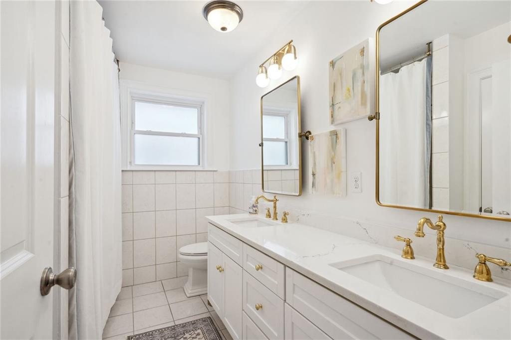 6115 LOUIS XIV Street