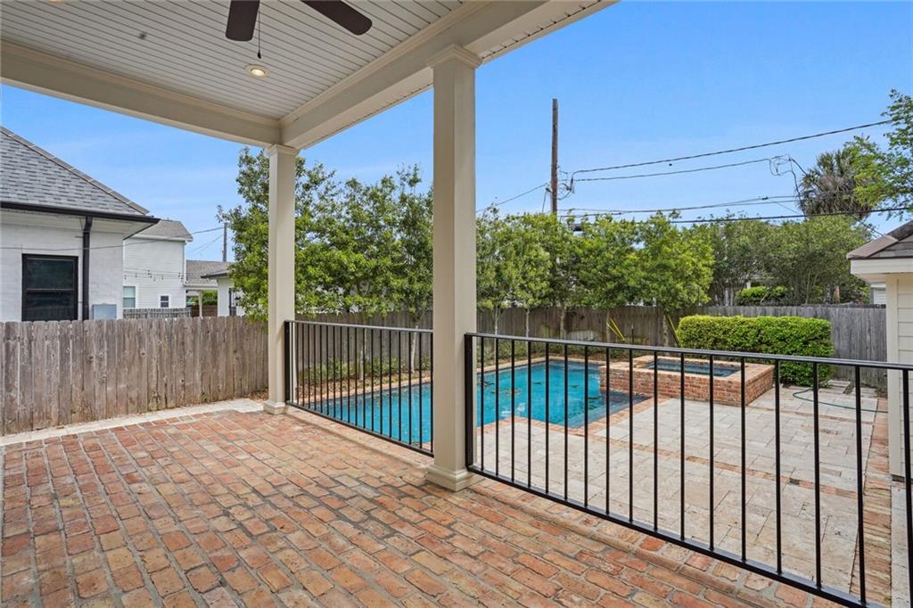 6149 LOUISVILLE Street