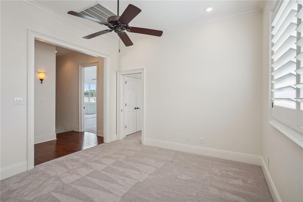 6149 LOUISVILLE Street