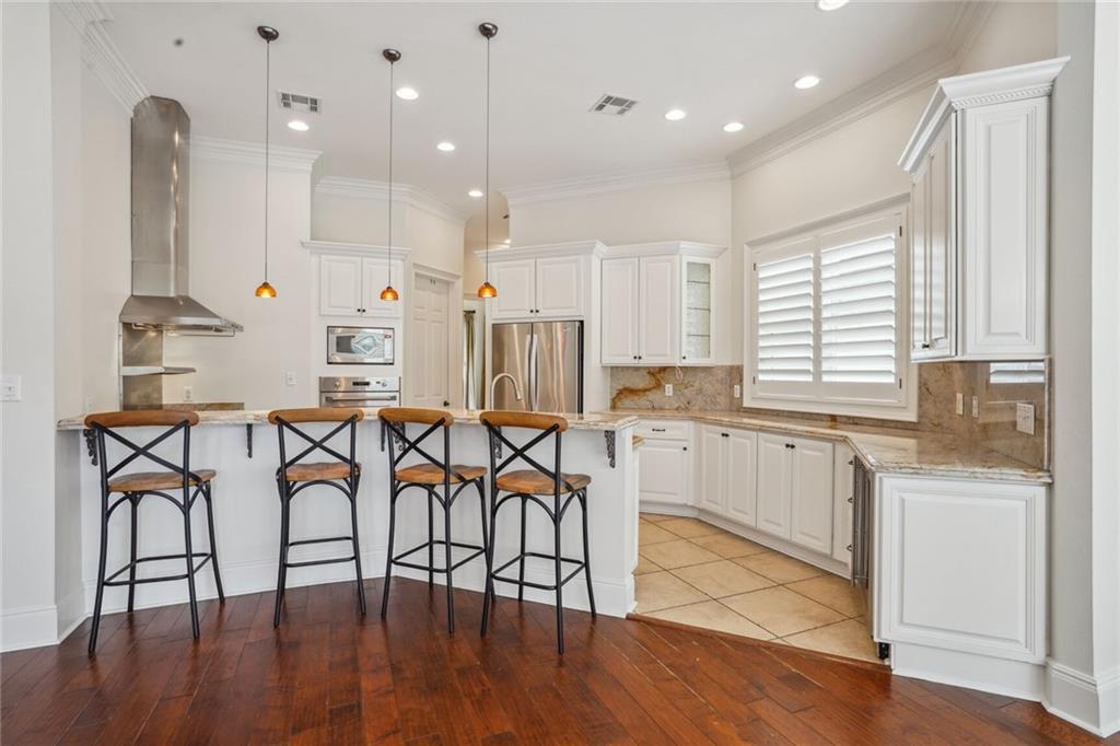 6149 LOUISVILLE Street