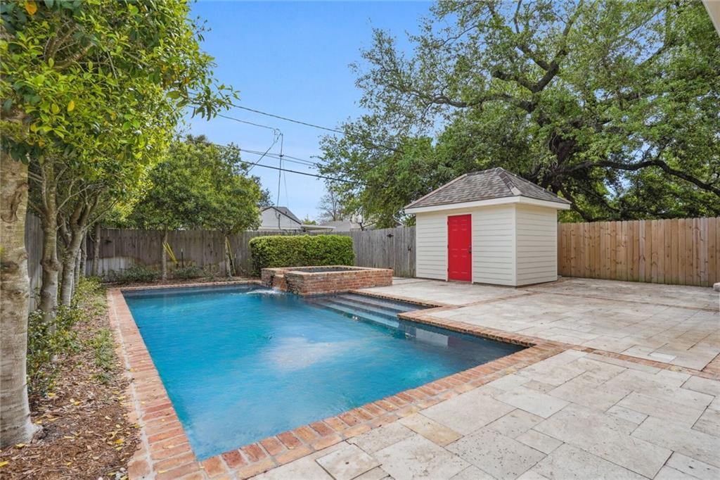 6149 LOUISVILLE Street