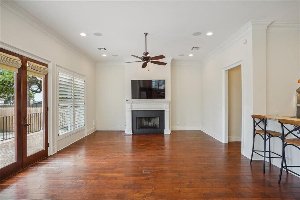 6149 LOUISVILLE Street