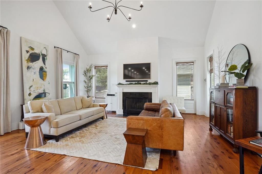 6500 VICKSBURG Street