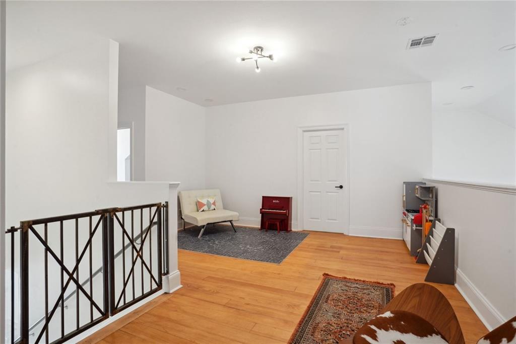 6500 VICKSBURG Street