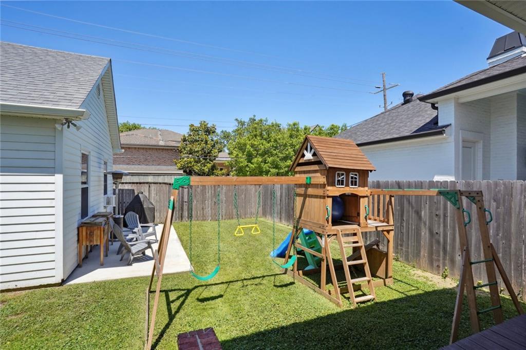 6500 VICKSBURG Street