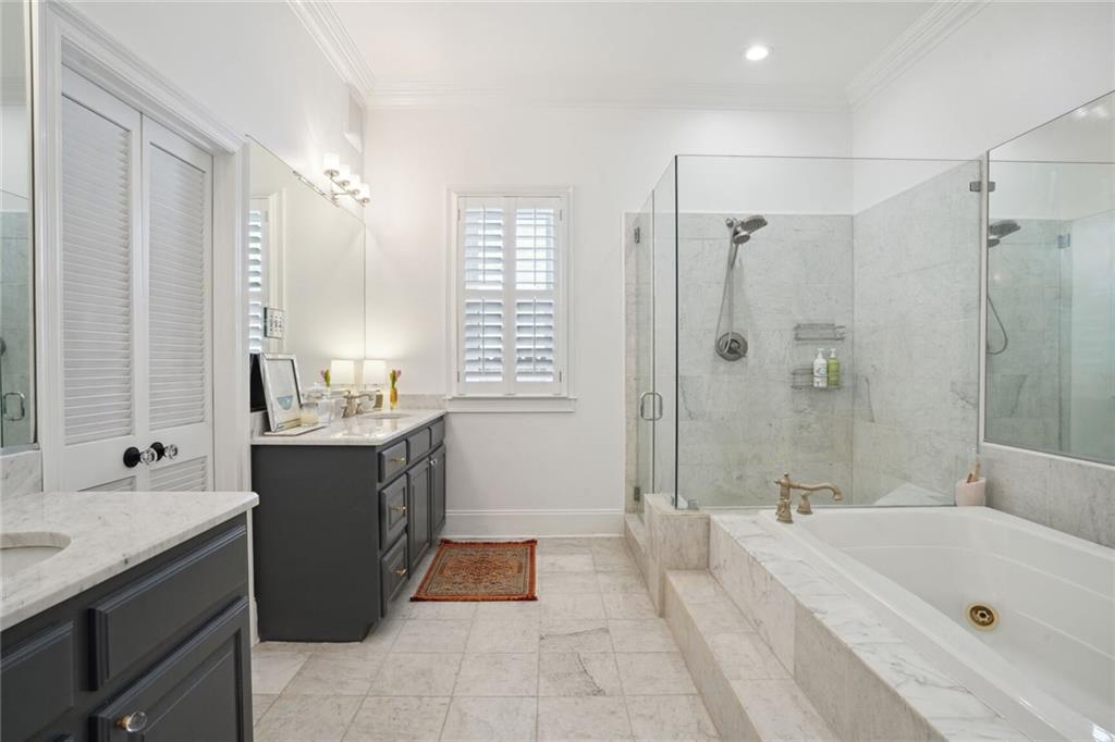 6500 VICKSBURG Street