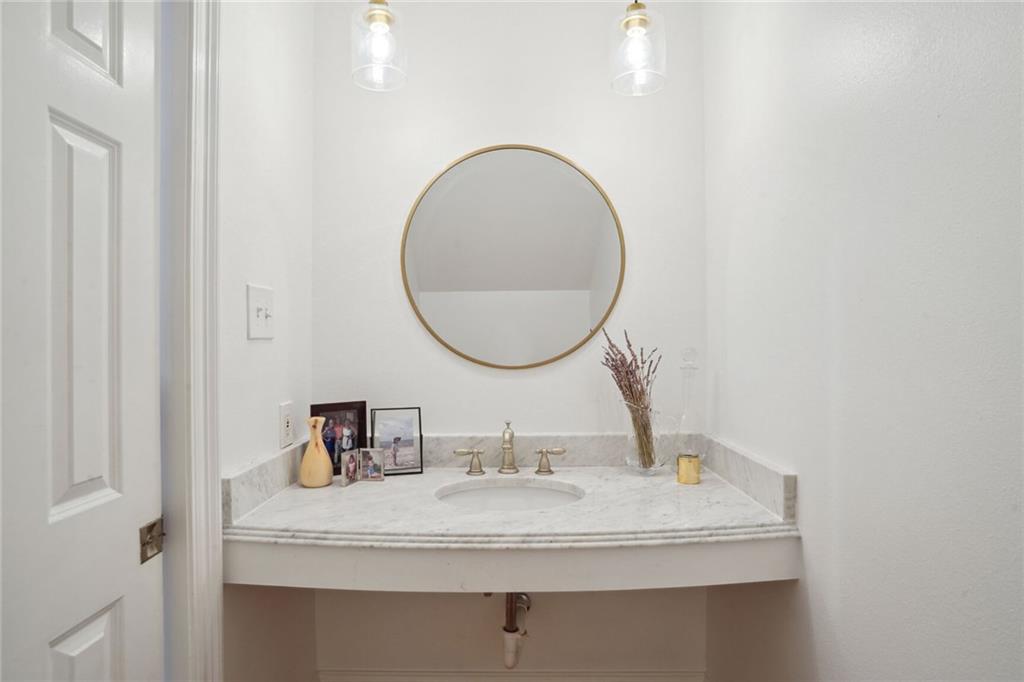 6500 VICKSBURG Street