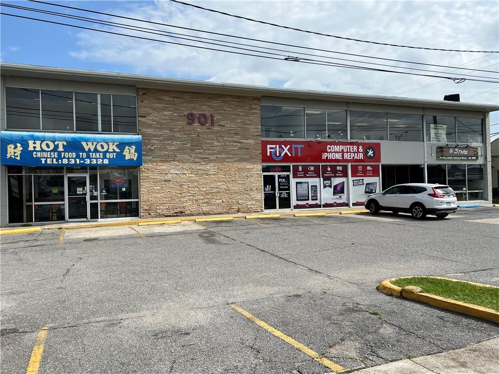 901 VETERANS Boulevard 208