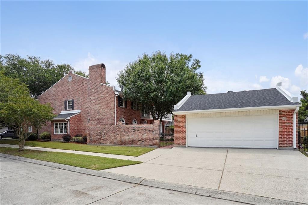 4632 SOUTHSHORE Drive