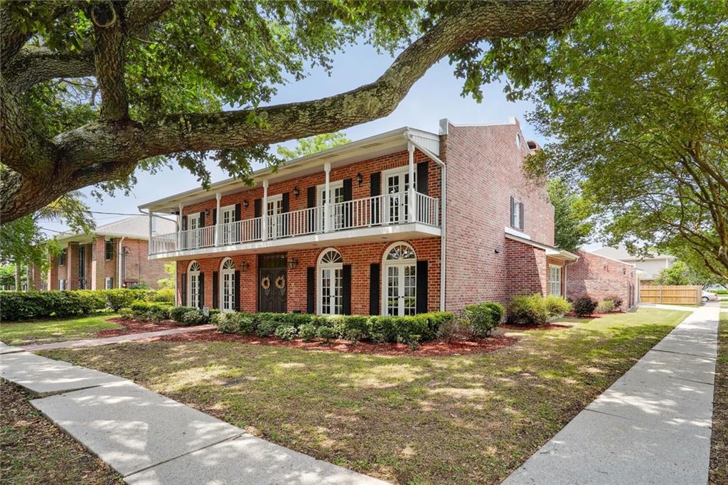 4632 SOUTHSHORE Drive