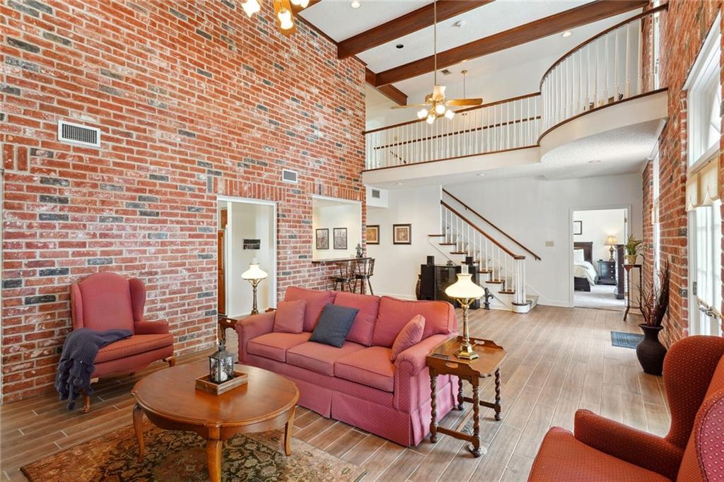 4632 SOUTHSHORE Drive