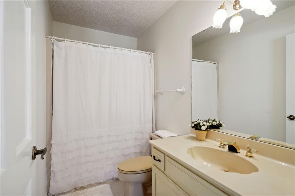 4632 SOUTHSHORE Drive