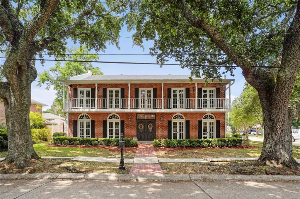 4632 SOUTHSHORE Drive