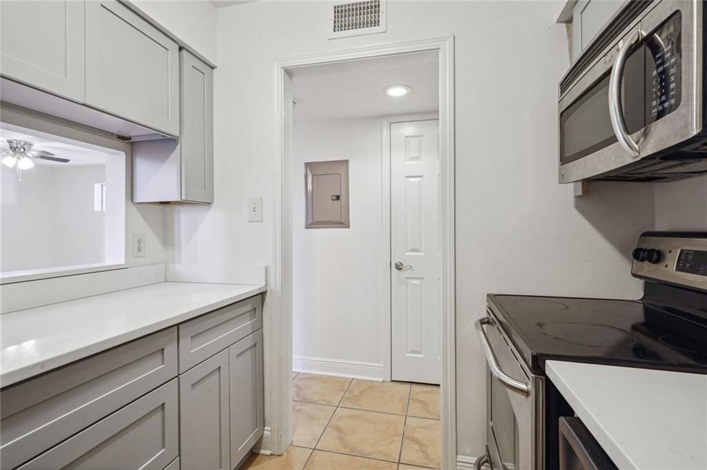 318 LAKE MARINA Avenue 113