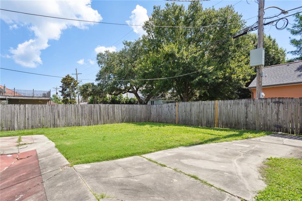 6611 CANAL Boulevard