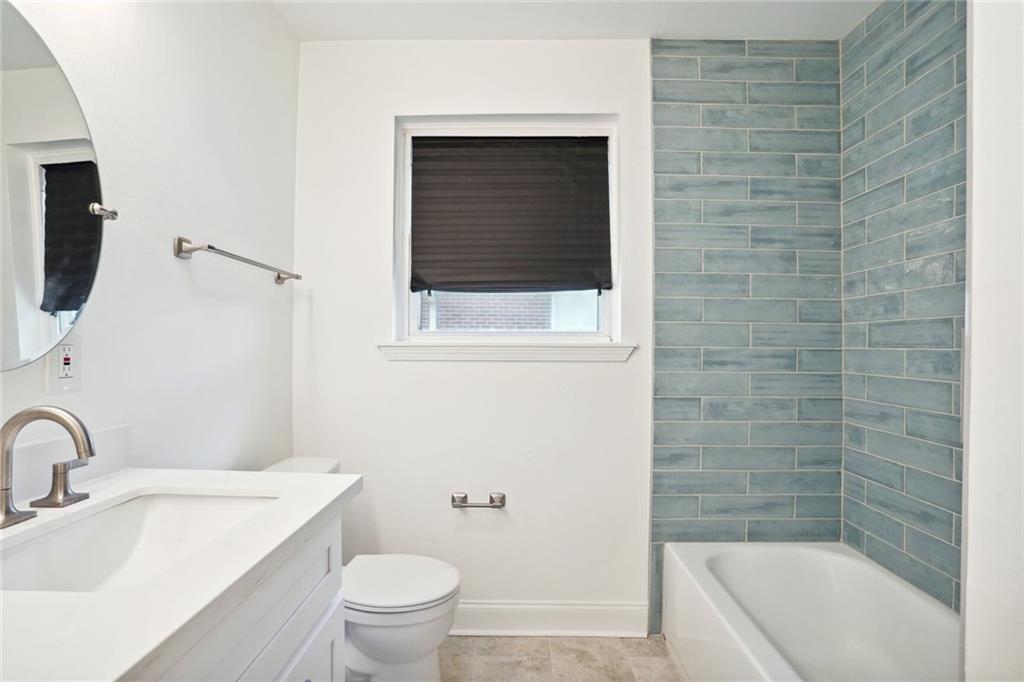 6928 30 ARGONNE Boulevard