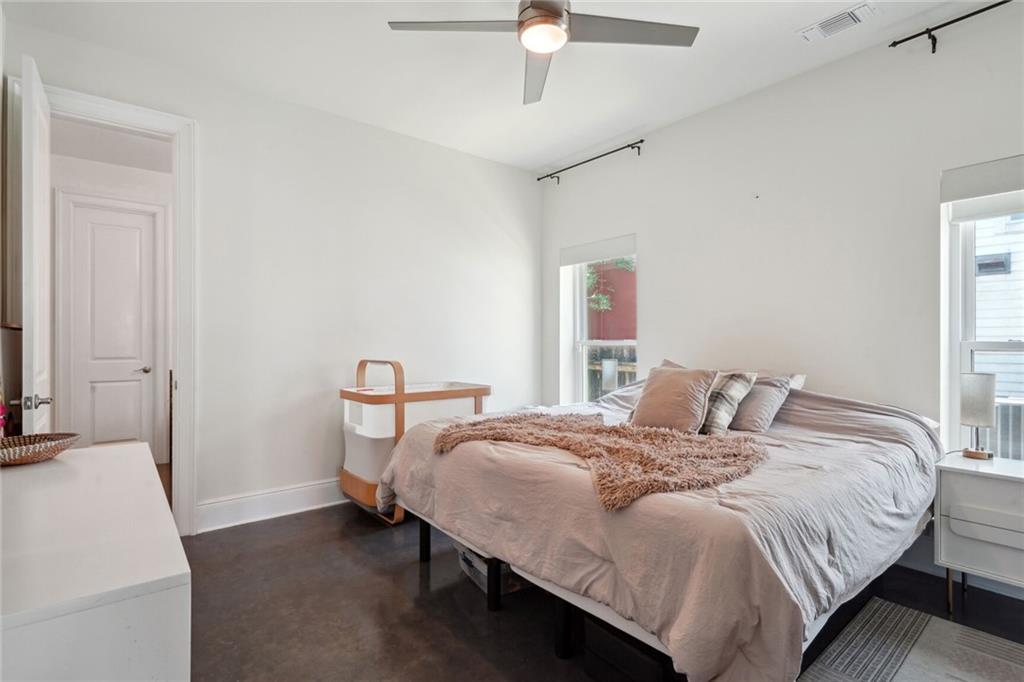 5871 GENERAL DIAZ Street