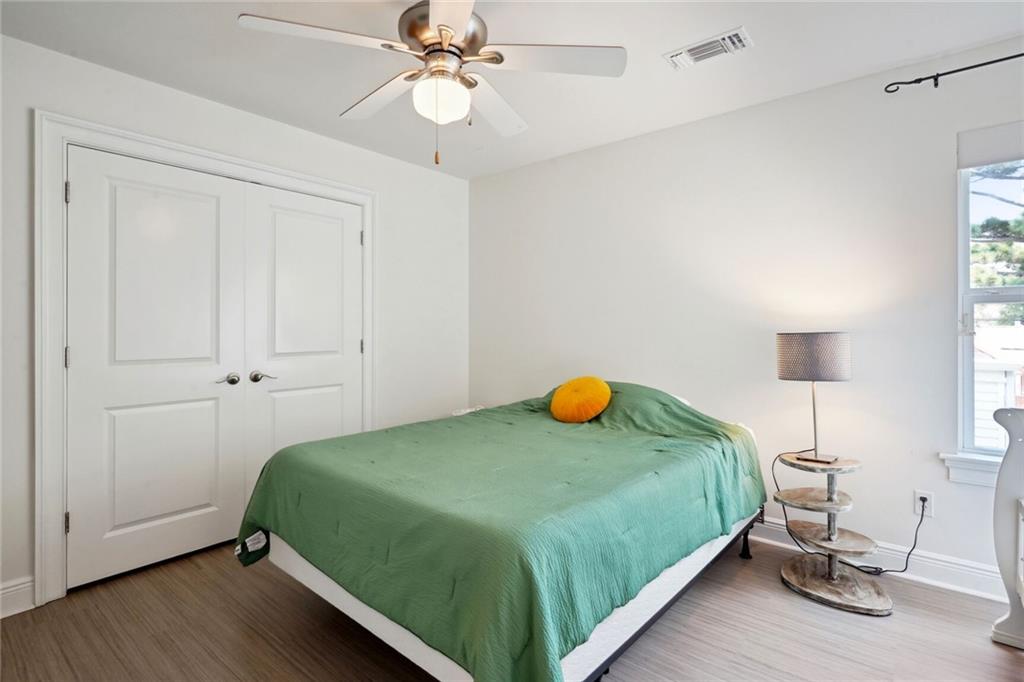 5871 GENERAL DIAZ Street