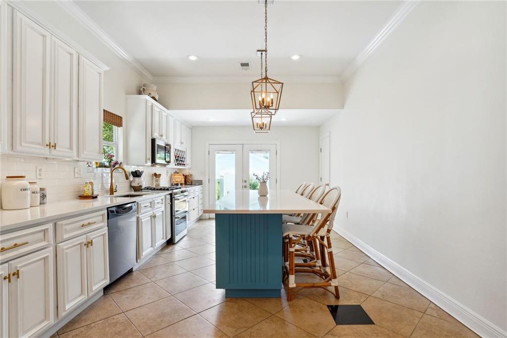 5839 ARGONNE Boulevard