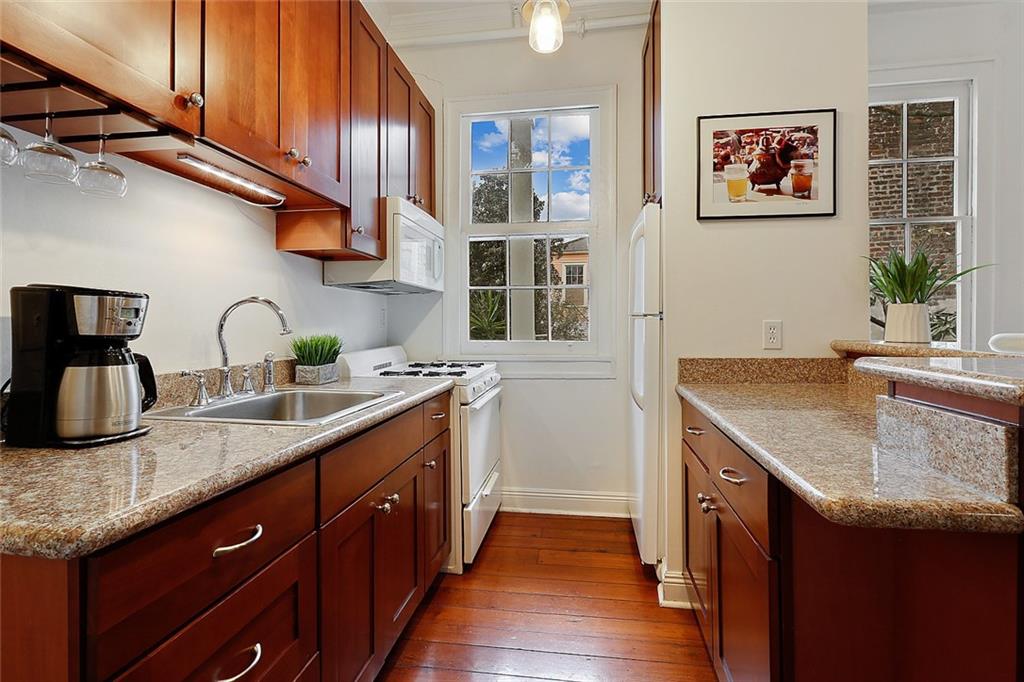 1416 BOURBON Street 3