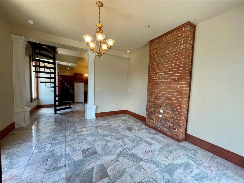 1570 MAGAZINE Street A