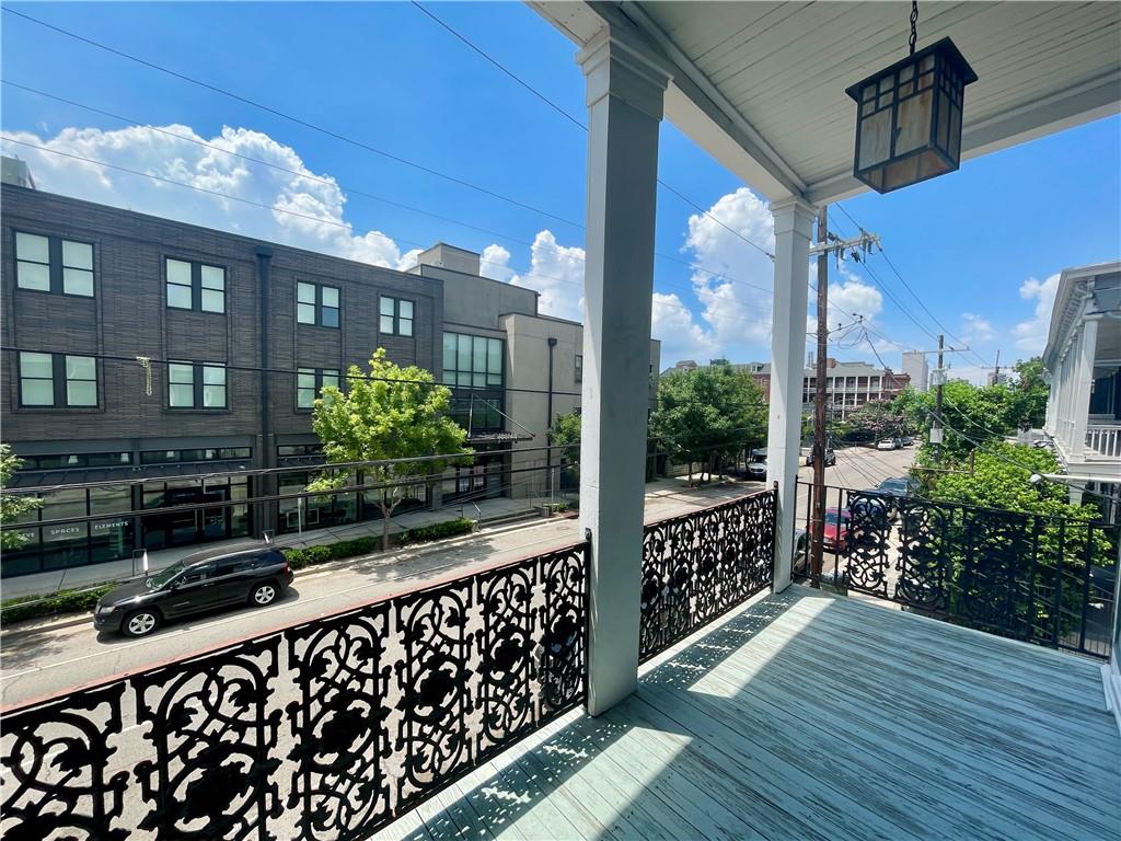 1570 MAGAZINE Street A