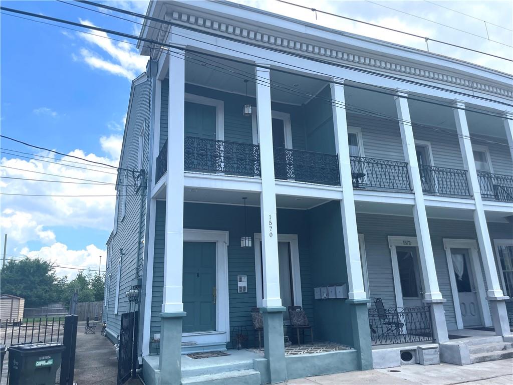 1570 MAGAZINE Street A