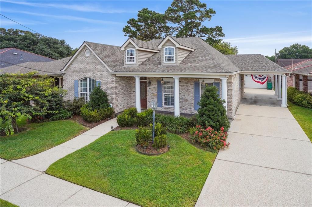 2733 METAIRIE HEIGHTS Avenue