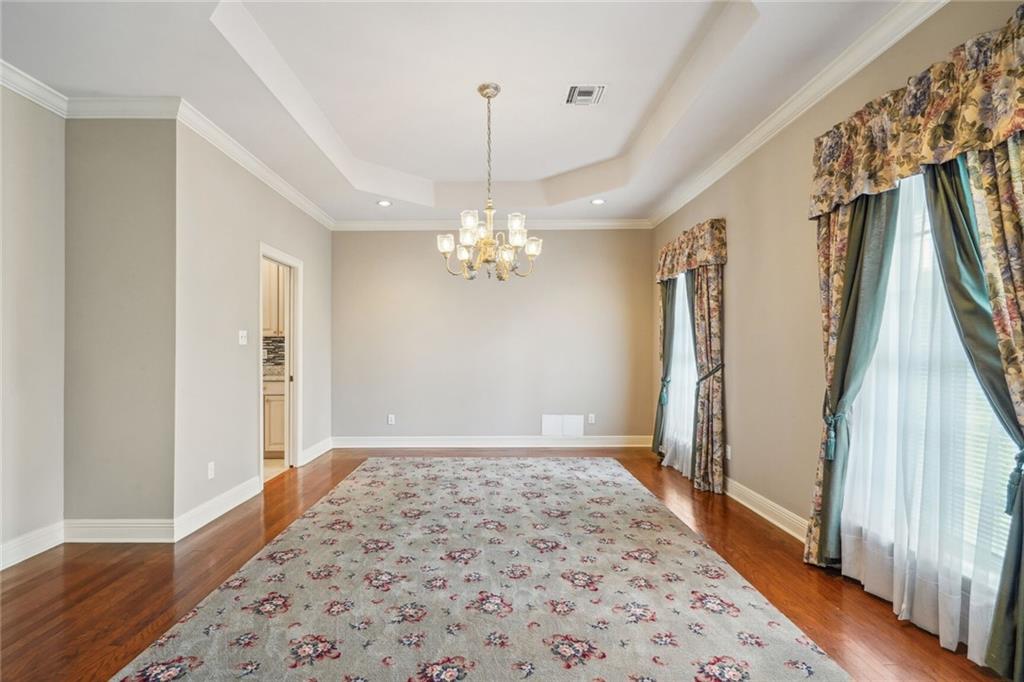 2733 METAIRIE HEIGHTS Avenue