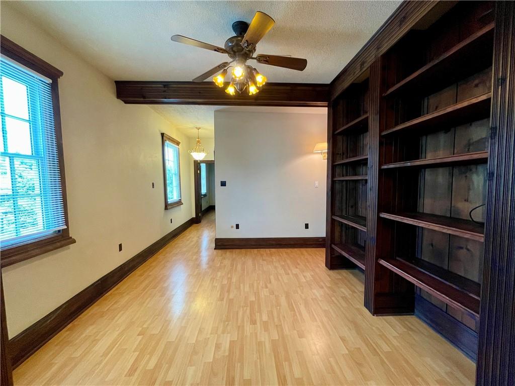 1570 MAGAZINE Street D