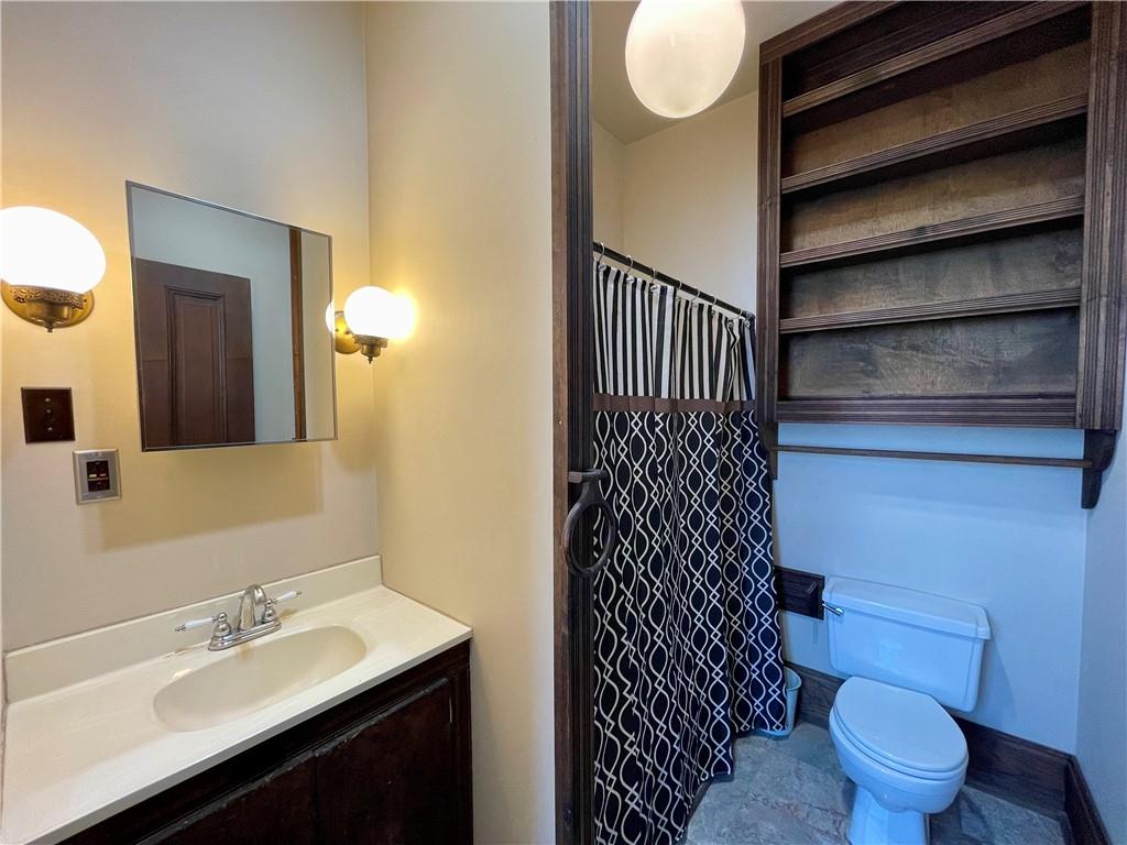 1570 MAGAZINE Street D