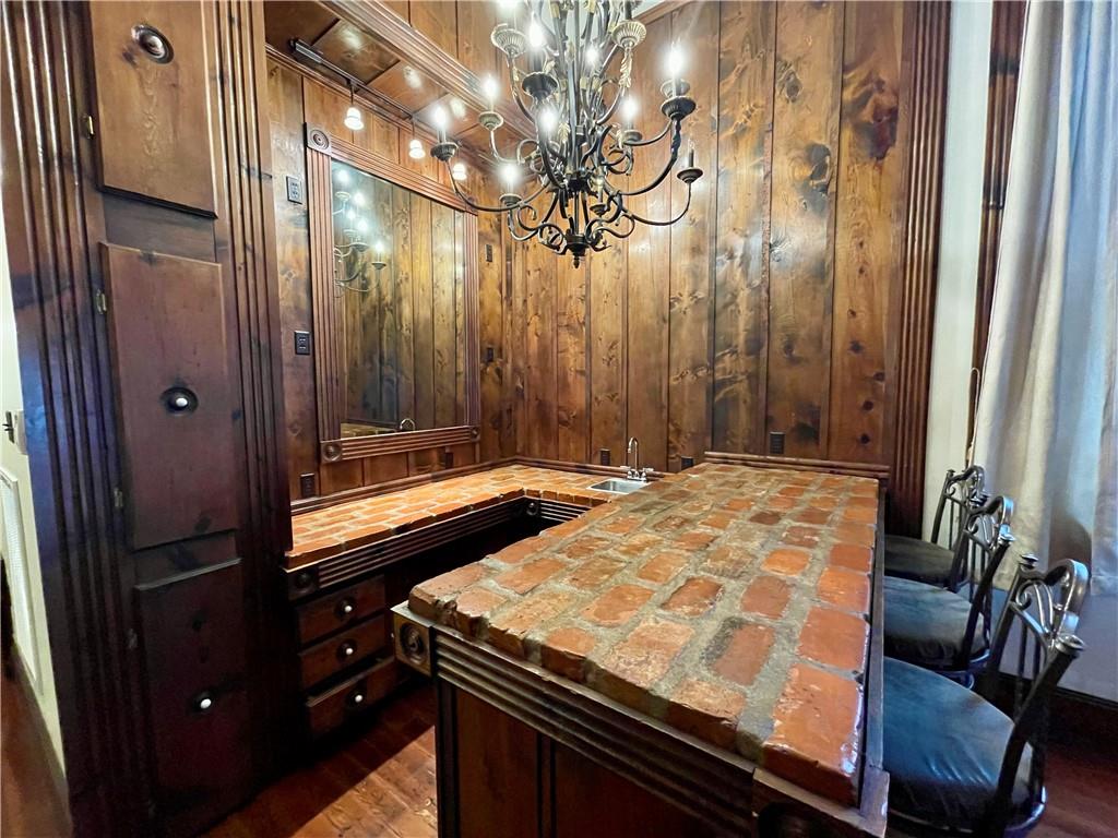 2344 CONSTANCE Street