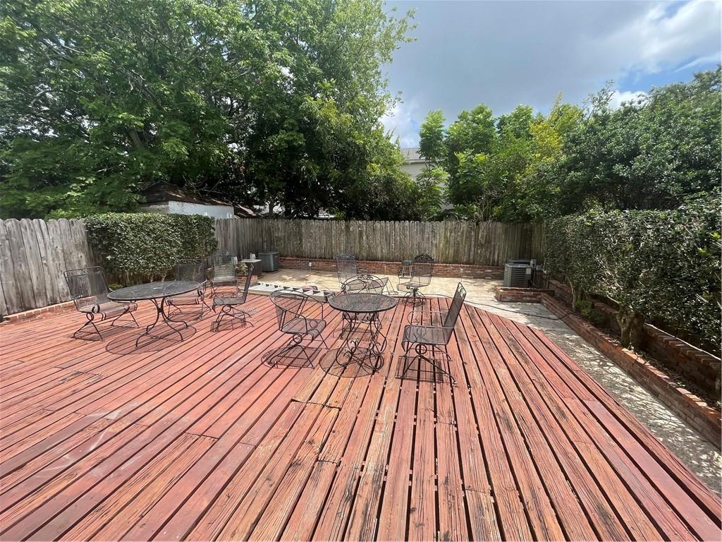 2344 CONSTANCE Street