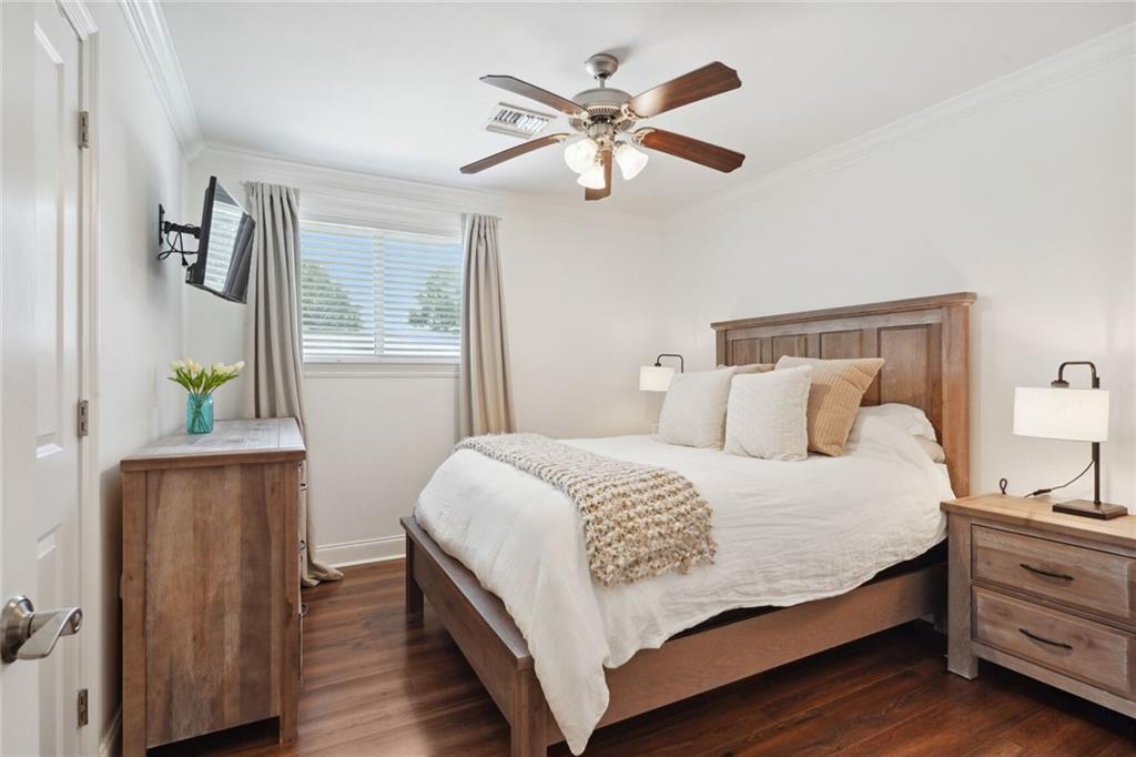 716 BEVERLY GARDEN Drive