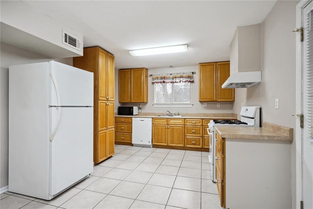 5843 45 GENERAL HAIG Street