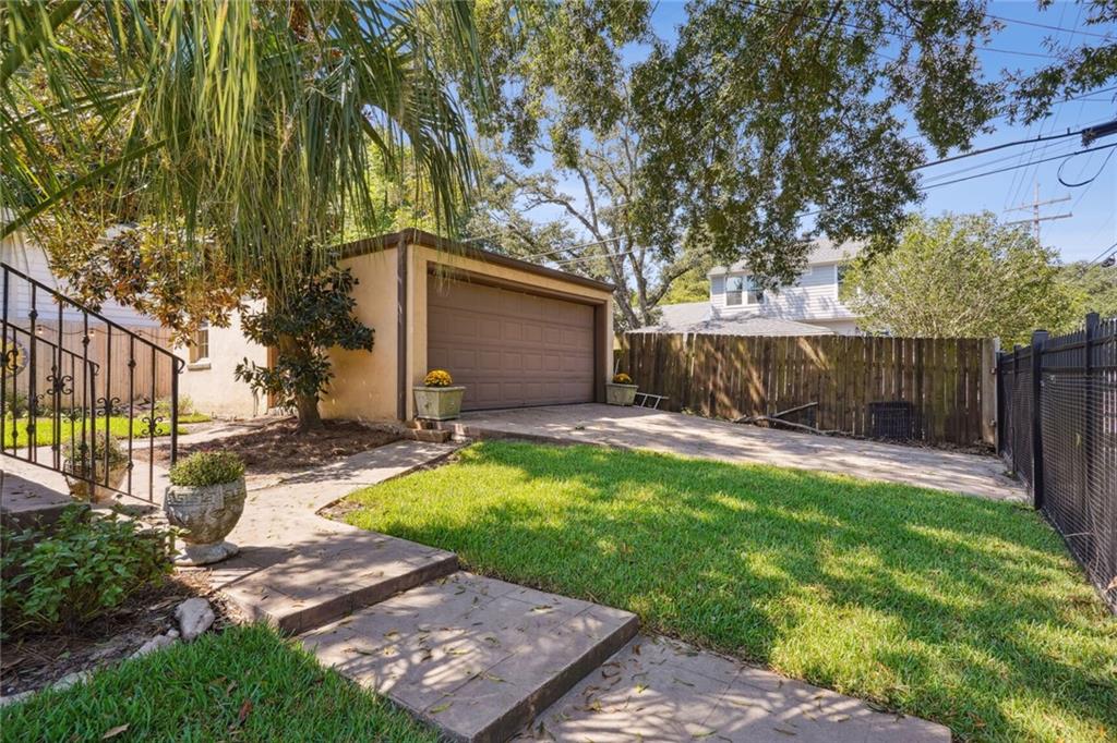 6478 GENERAL DIAZ Street