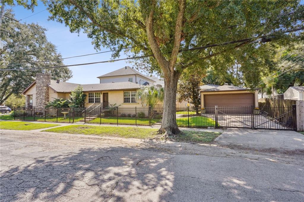 6478 GENERAL DIAZ Street