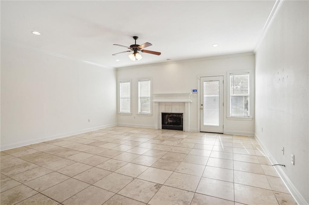 6841 MILNE Boulevard