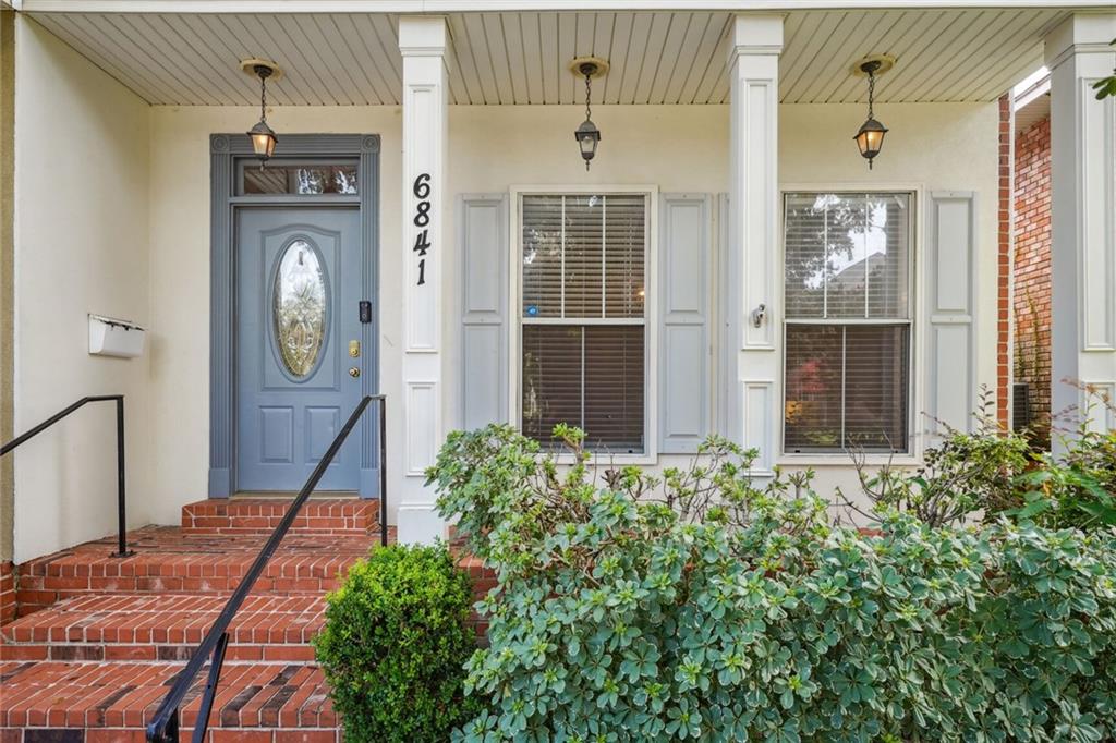 6841 MILNE Boulevard