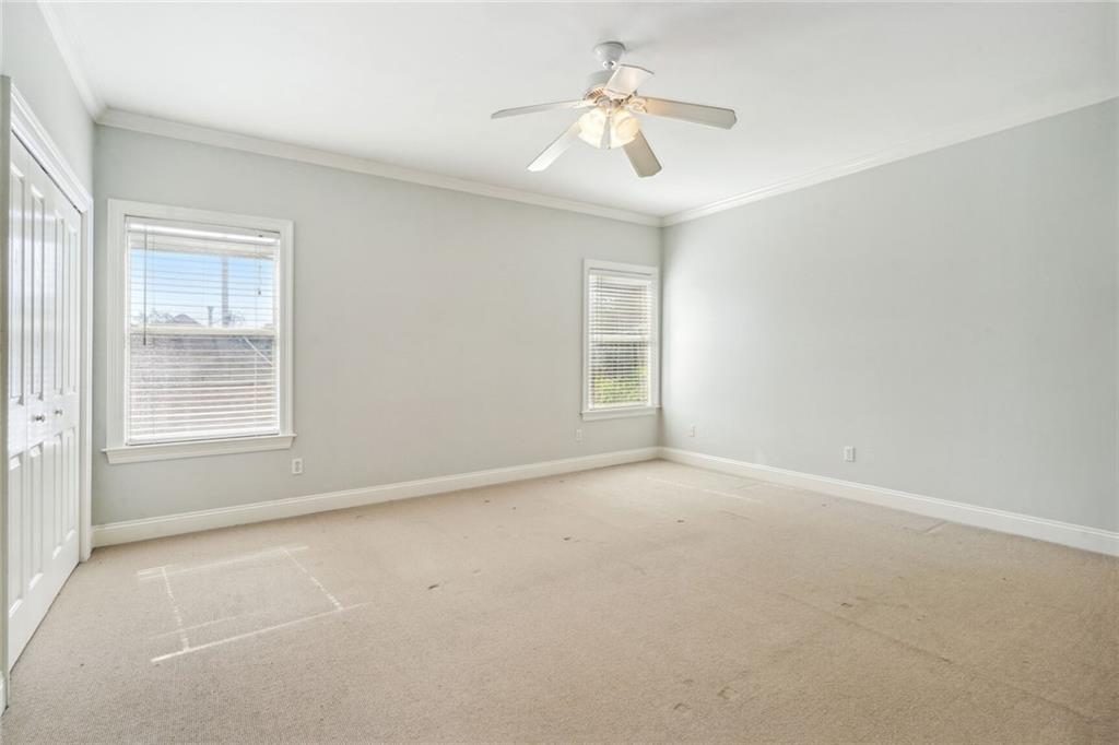 6841 MILNE Boulevard