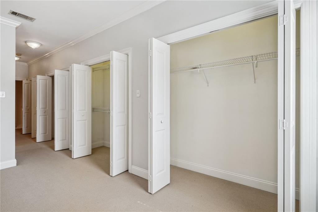 6841 MILNE Boulevard