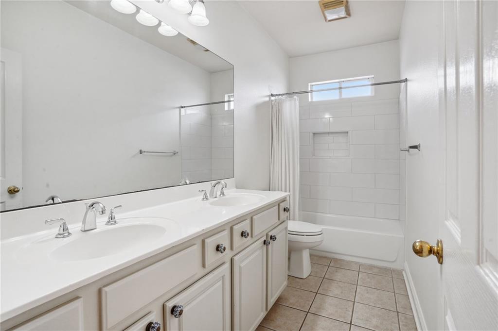 6841 MILNE Boulevard