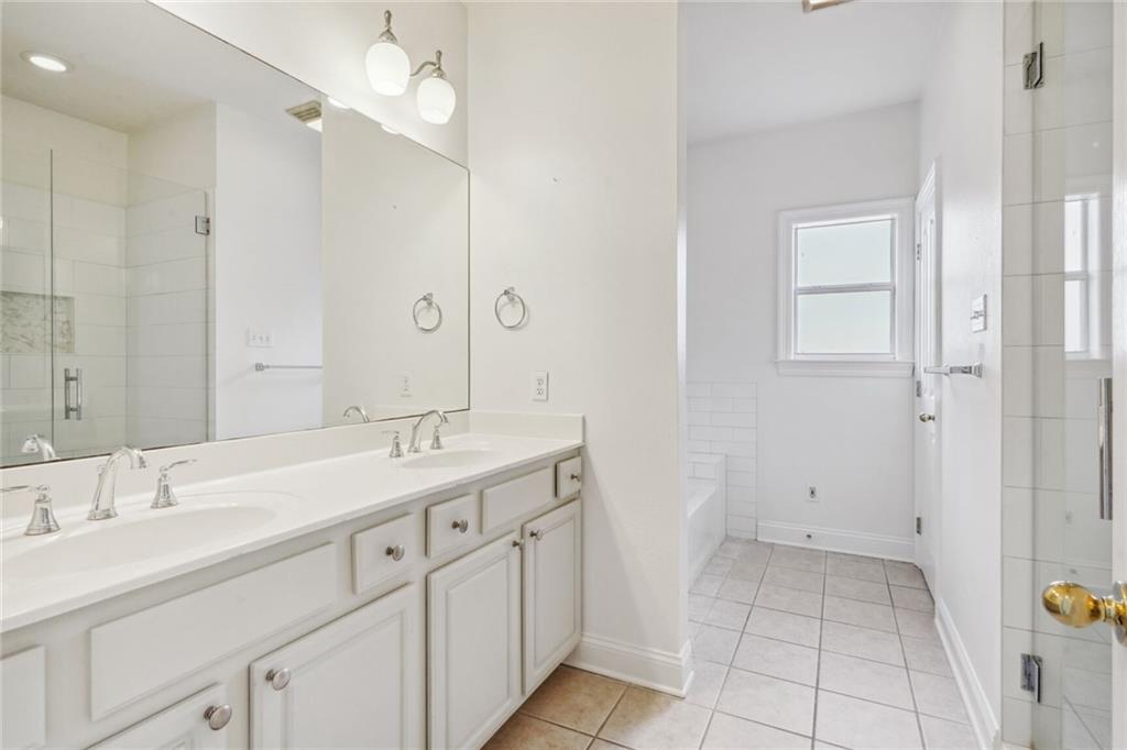 6841 MILNE Boulevard