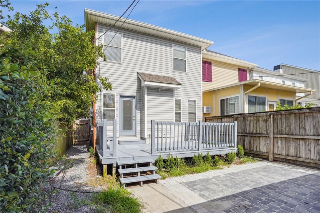 6841 MILNE Boulevard