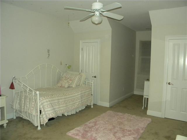 5928 MILNE Boulevard